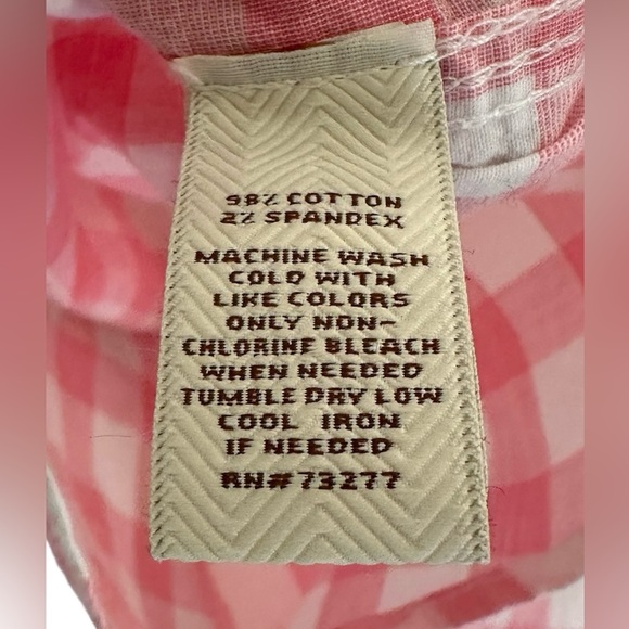 EUC WOMEN’S BUUTTON DOWN SHIRT - Picture 7 of 7